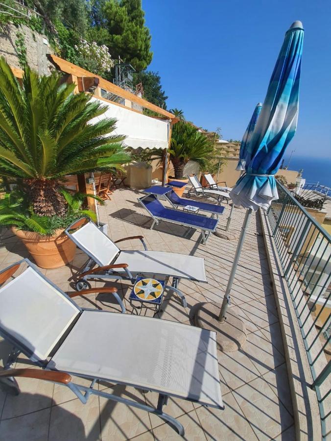 Casa Monticello Apartment Positano Bagian luar foto